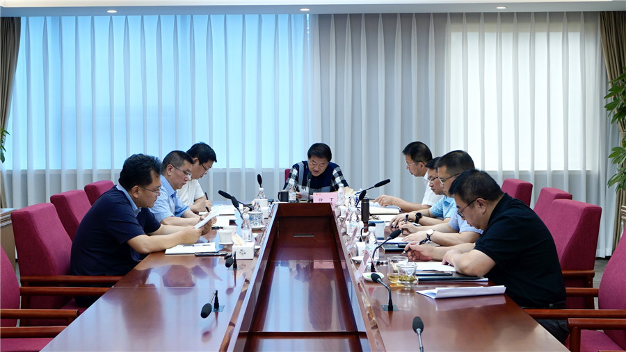 省Z6尊龙凯时集团党委理论学习中心组专题学习钻研习近平总书记“七一”主要讲话