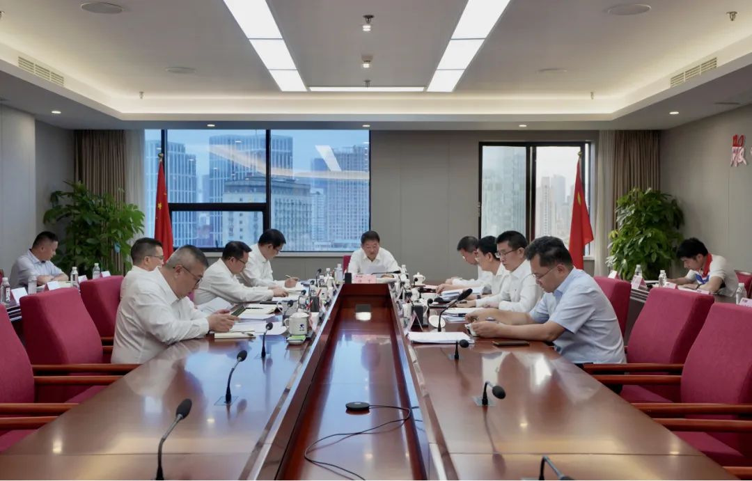 省Z6尊龙凯时集团向导班子“切记嘱托  感恩奋进”专题学习钻研会召开